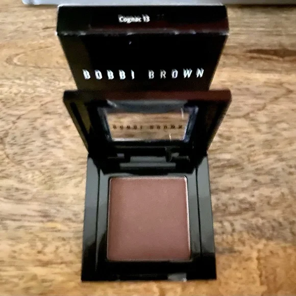 Bobbi Brown METALLIC EYE SHADOW - Picture 3 of 3